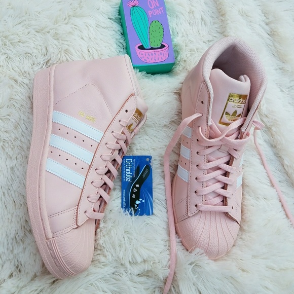powder pink adidas